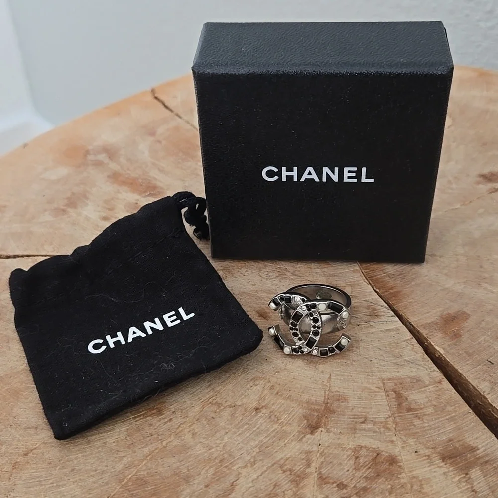 Chanel Geometric Ring | Double CC | Statement Designer Jewelry, Authentic, 52